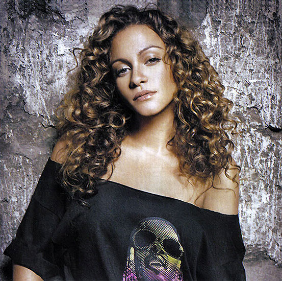 Retouche Kayliah - Caract&egrave;re (album)