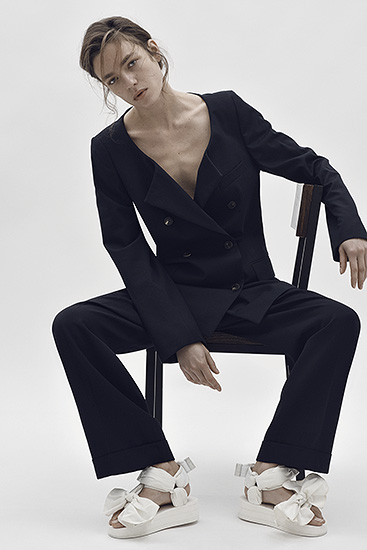 Retouche Harper's Bazaar